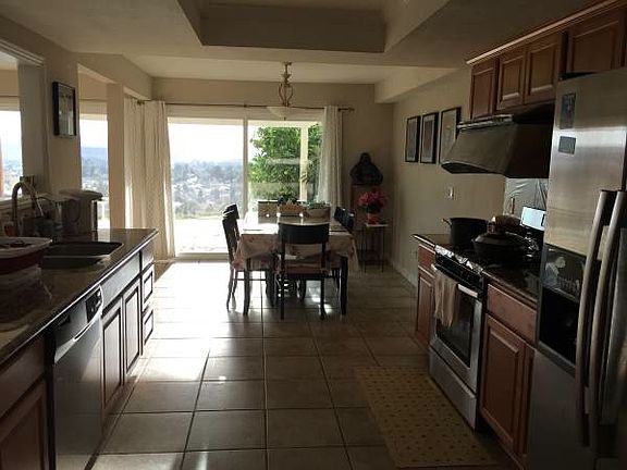 3rd image of 12936 Cree Dr