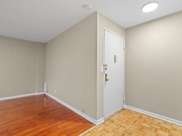 1225 Kennedy Boulevard image 3 of 19