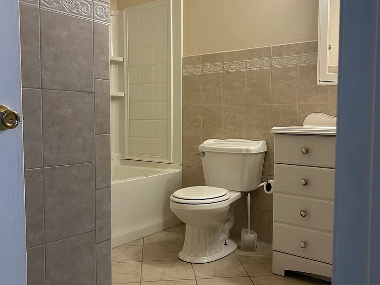902 Fitch Ct — Photo 11