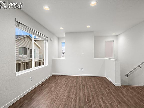 5th image of 5733 Thurless Ln