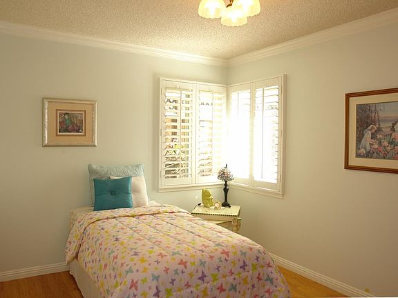4th image of 2228 Bray Ave