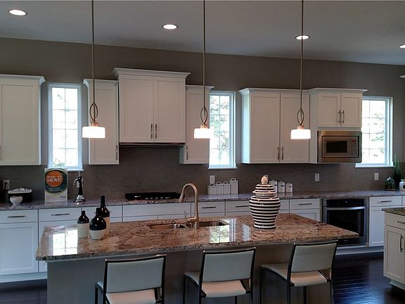 4th image of 21174 Greenfield Pl