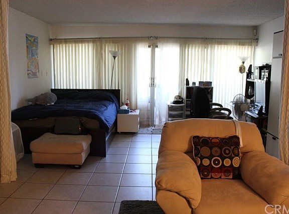 5th image of 530 Fairview Ave APT 12