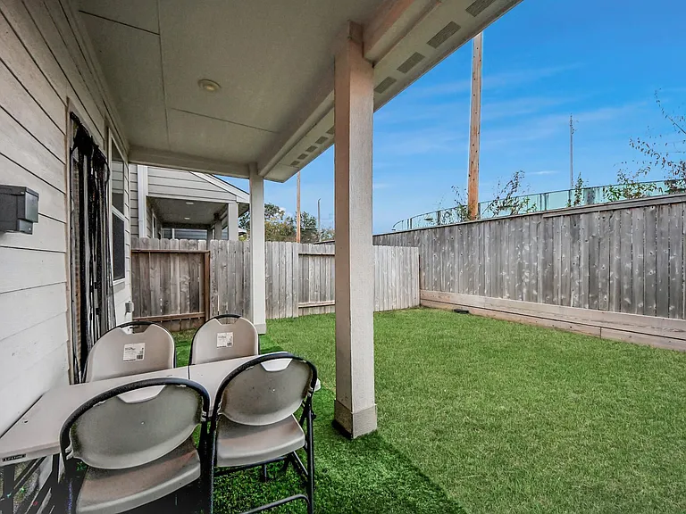 8207 Rising Stream Dr — Photo 7