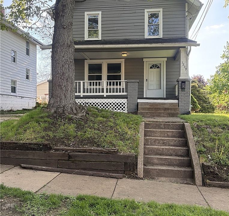 1st image of 1239 Pondview Ave
