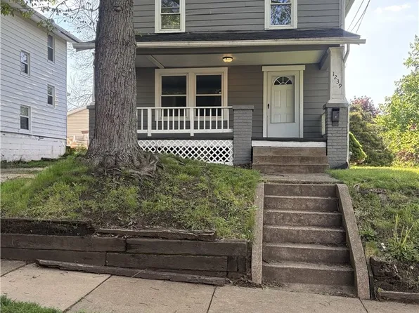 1239 Pondview Ave, Akron, OH 44305