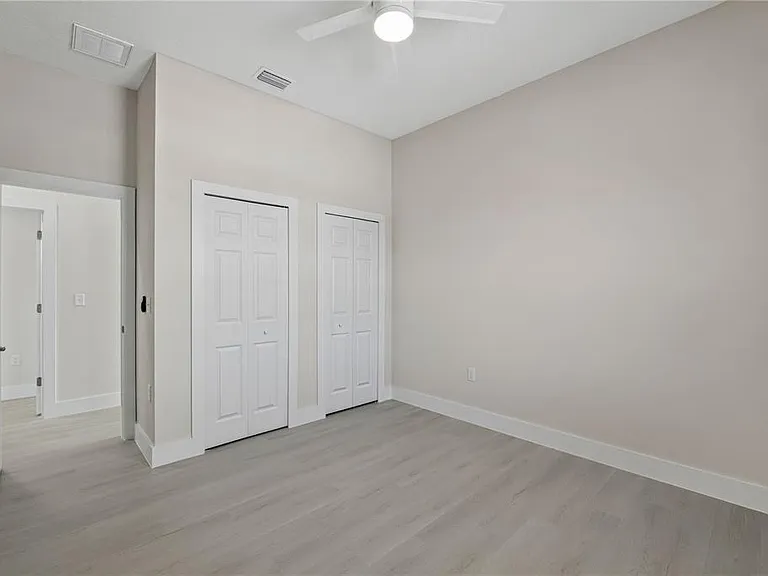 6976 Belltree Ct — Photo 13