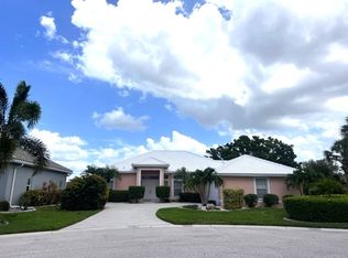 1191 Coral Lake Dr, Venice, FL 34285
