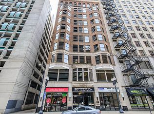 214 W Van Buren St, Chicago, IL 60607