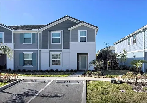 7132 Oakmoss Loop Photo 1