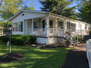 15 Walnut Ln, Quakertown, PA 18951