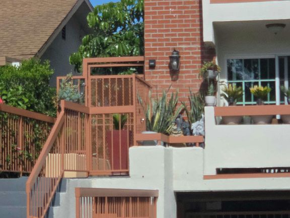 5th image of 400 Porter St APT 8