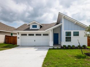 365 Spiny Lizard Ln, San Marcos, TX 78666