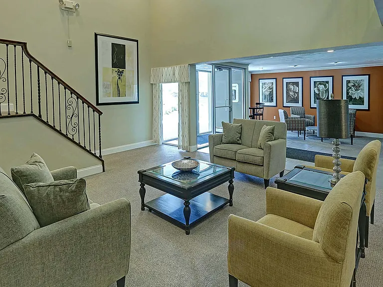 Norstar Apartments — Photo 7