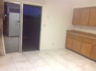 20958 Nisqually Rd APT 3, Apple Valley, CA 92308