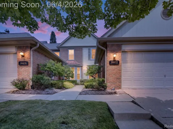 39852 Glenview Ct, Northville, MI 48168