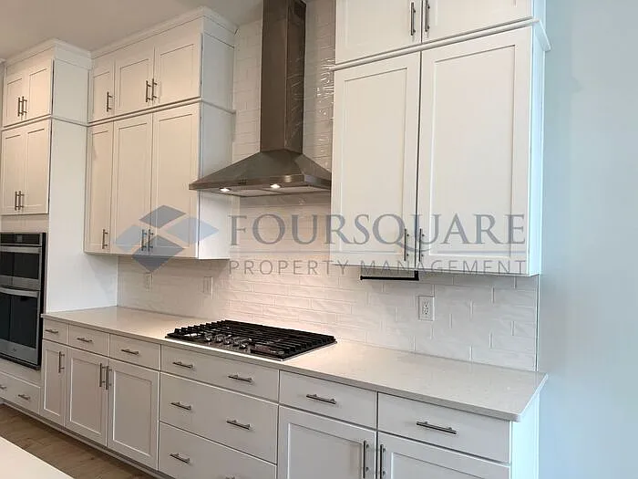 8156 Baronleigh Ln — Photo 38