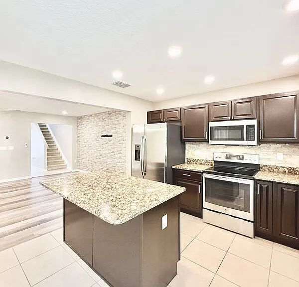 3824 Exeter Ln #1 — Photo 9