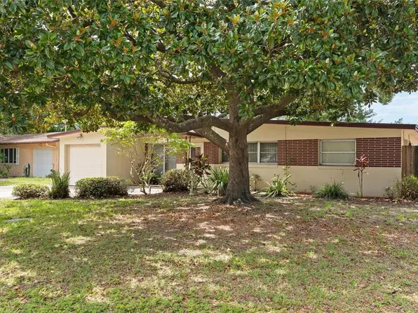 2221 Curtis Dr S, Clearwater, FL 33764