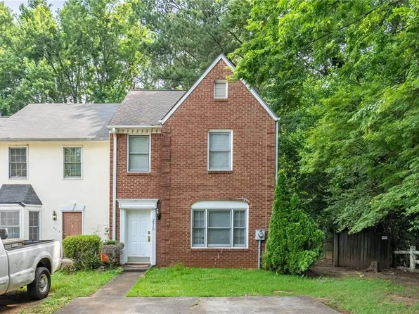 2916 Governors Ct, Marietta, GA 30066