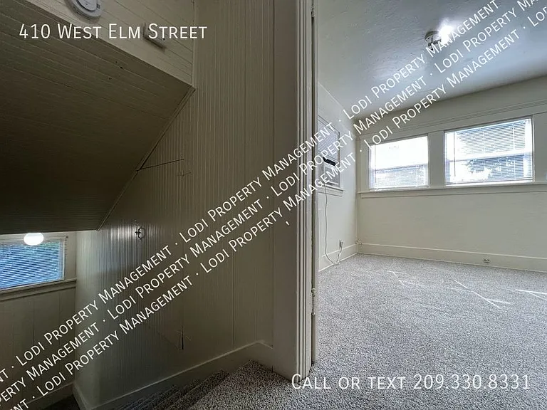 410 W Elm St — Photo 31