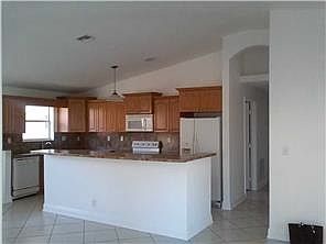 1st image of 137 NW 3rd Ave