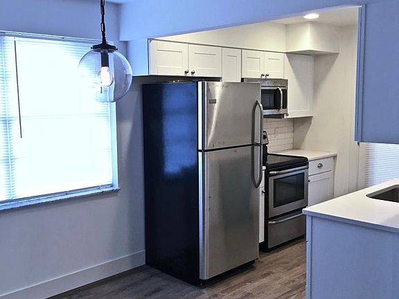 4th image of 4 Heartwoods Ct APT H