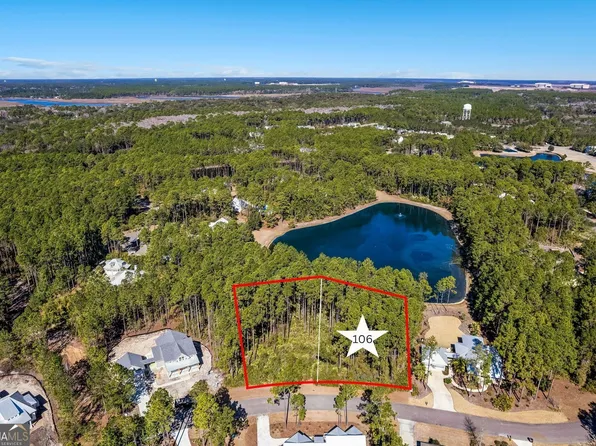 106 Wild Horse Ct, Saint Marys, GA 31558