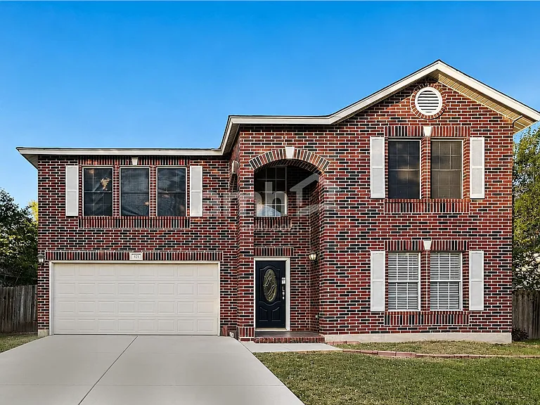 521 Emerald Fields Ln — Photo 1