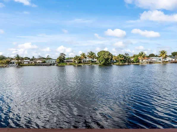 3371 NW 67th St, Fort Lauderdale, FL 33309