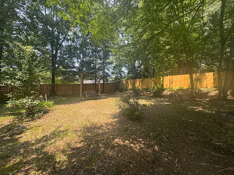 7601 Edgewater Dr — Photo 14