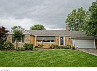 1791 Kenton Cir, Lyndhurst, OH 44124