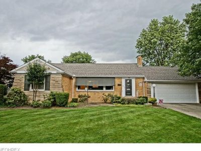 1791 Kenton Cir, Lyndhurst, OH, 44124