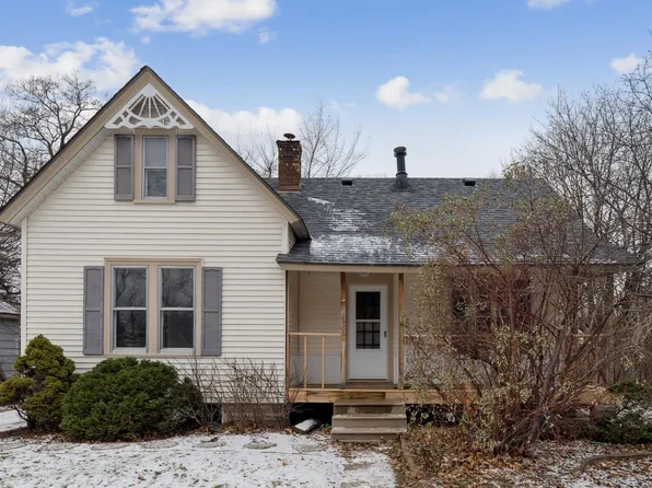 4565 1st Ave, White Bear Lake, MN 55110