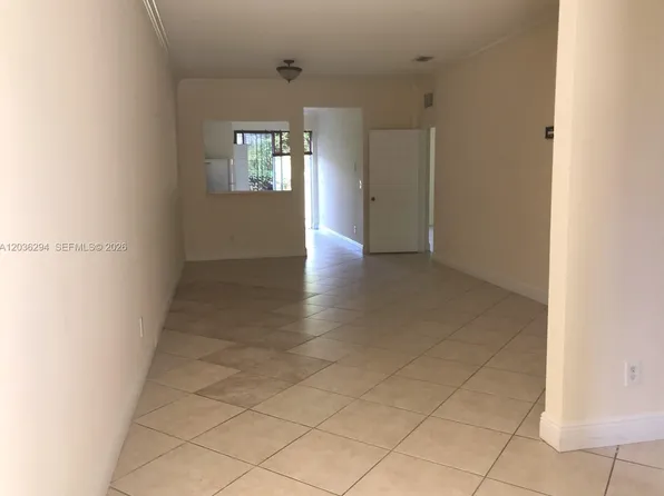 4 SW 16th Ave, Homestead, FL 33030