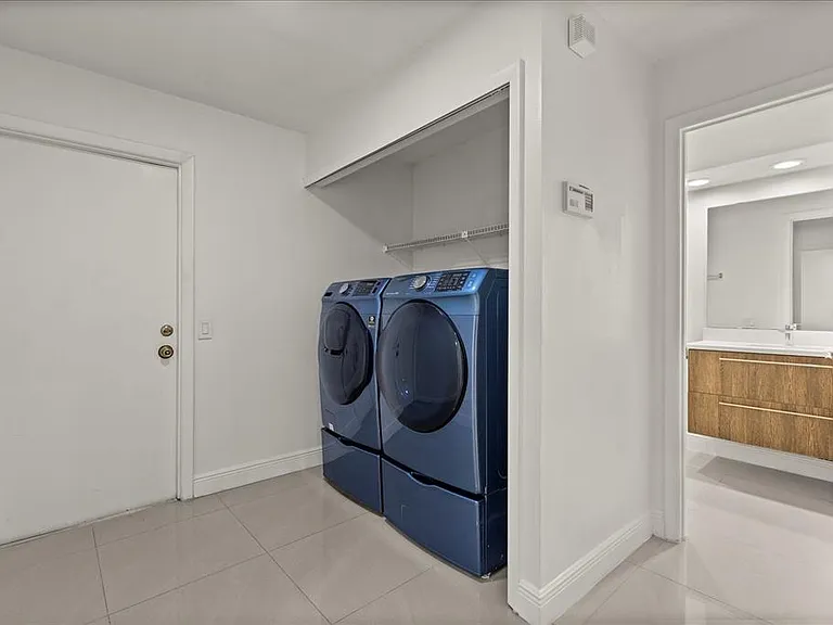 6135 Crystal View Dr — Photo 25