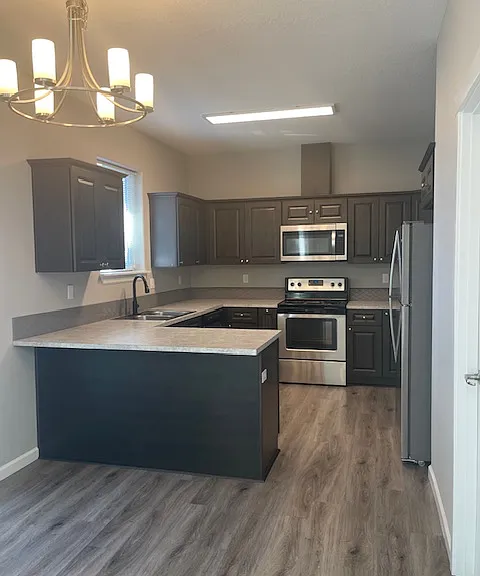 429 SE Palomino Ct — Photo 3