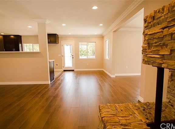 plenty of space for your dinning table