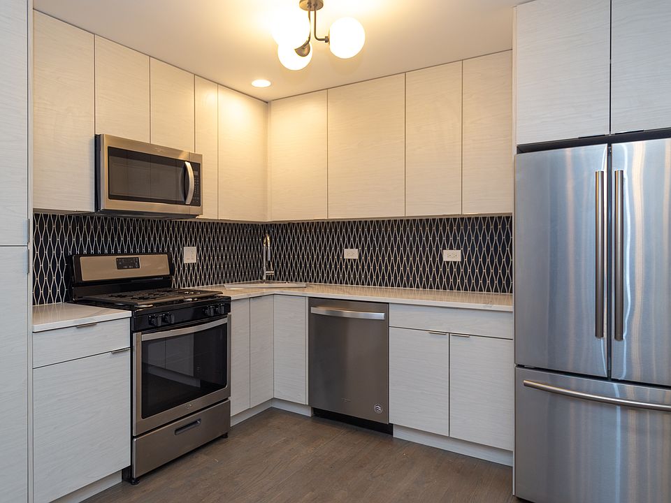1st image of 6331 N Magnolia Ave #203