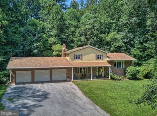 3129 Markle Rd, York, PA 17408