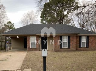 2530 Hillcrest Cir, Horn Lake, MS 38637