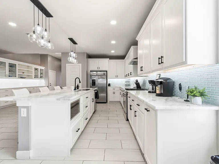 3425 Shelley Blvd — Photo 10