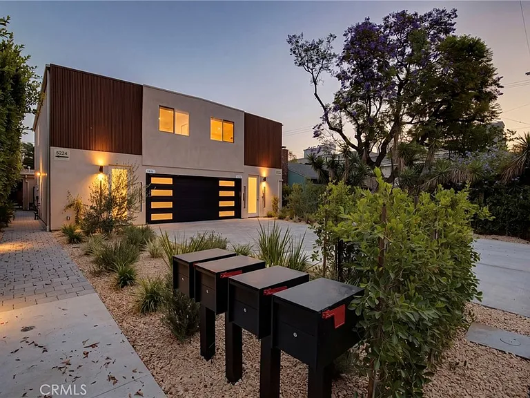 5220 Strohm Ave — Photo 24