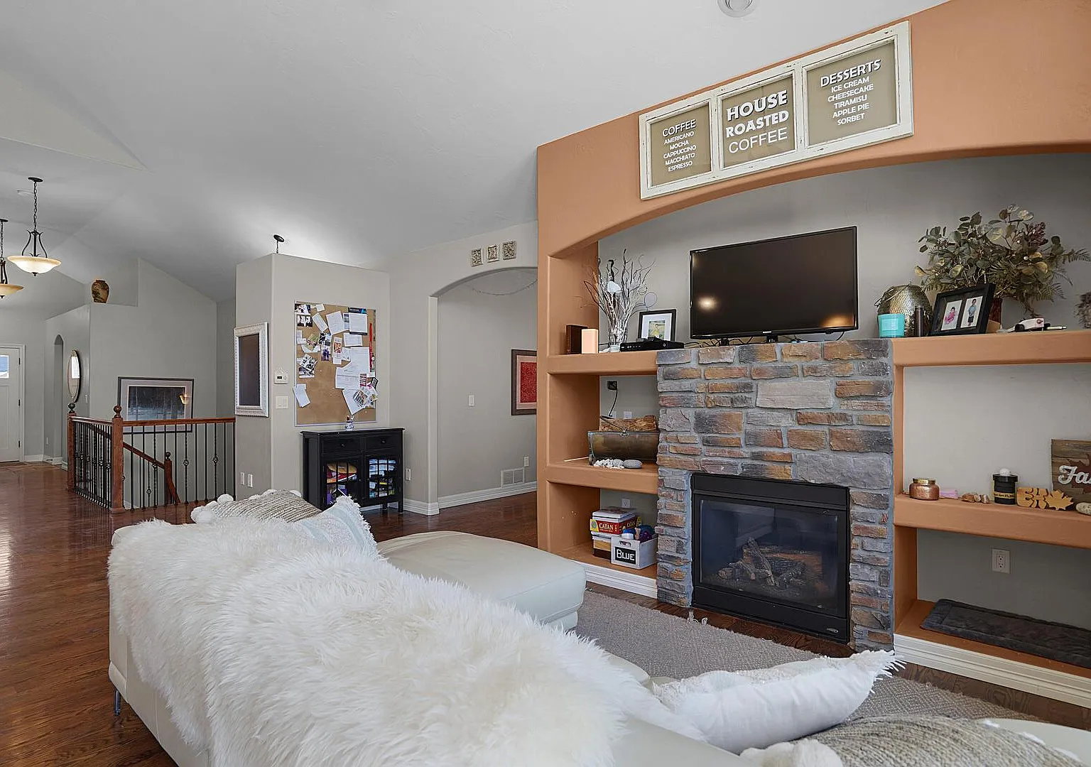 12417 Salmon Stone Point — Photo 4