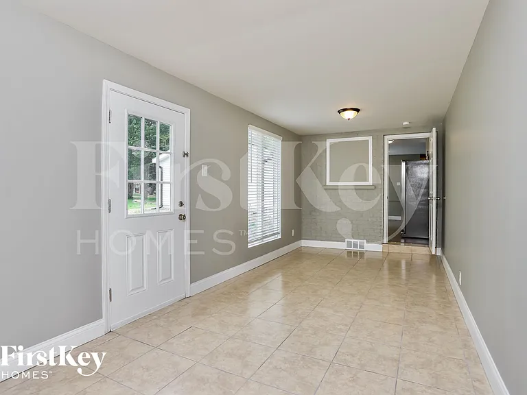 11862 Kramper Ln — Photo 5