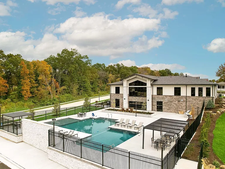 Manor Homes — Photo 12