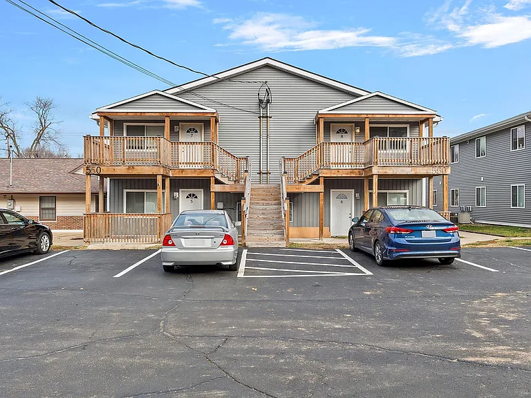 The District Apartments — Photo 7