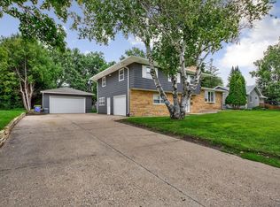 930 3rd St SW, Faribault, MN 55021