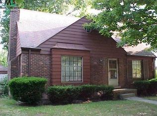 14061 Vernon St, Oak Park, MI 48237