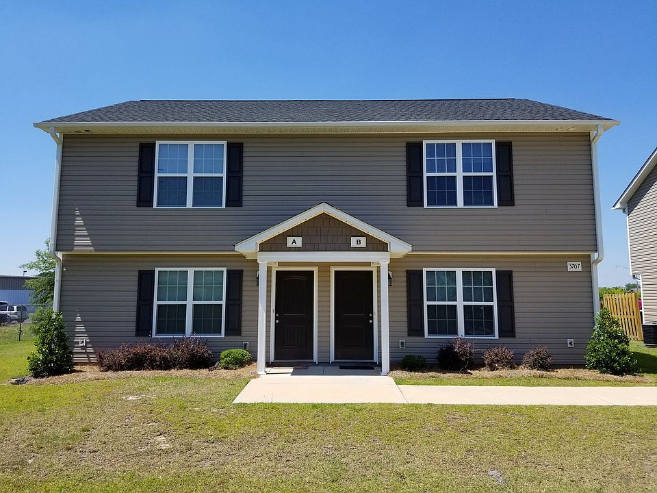 2nd image of 3703-3709 Hillcrest Dr #3707-B